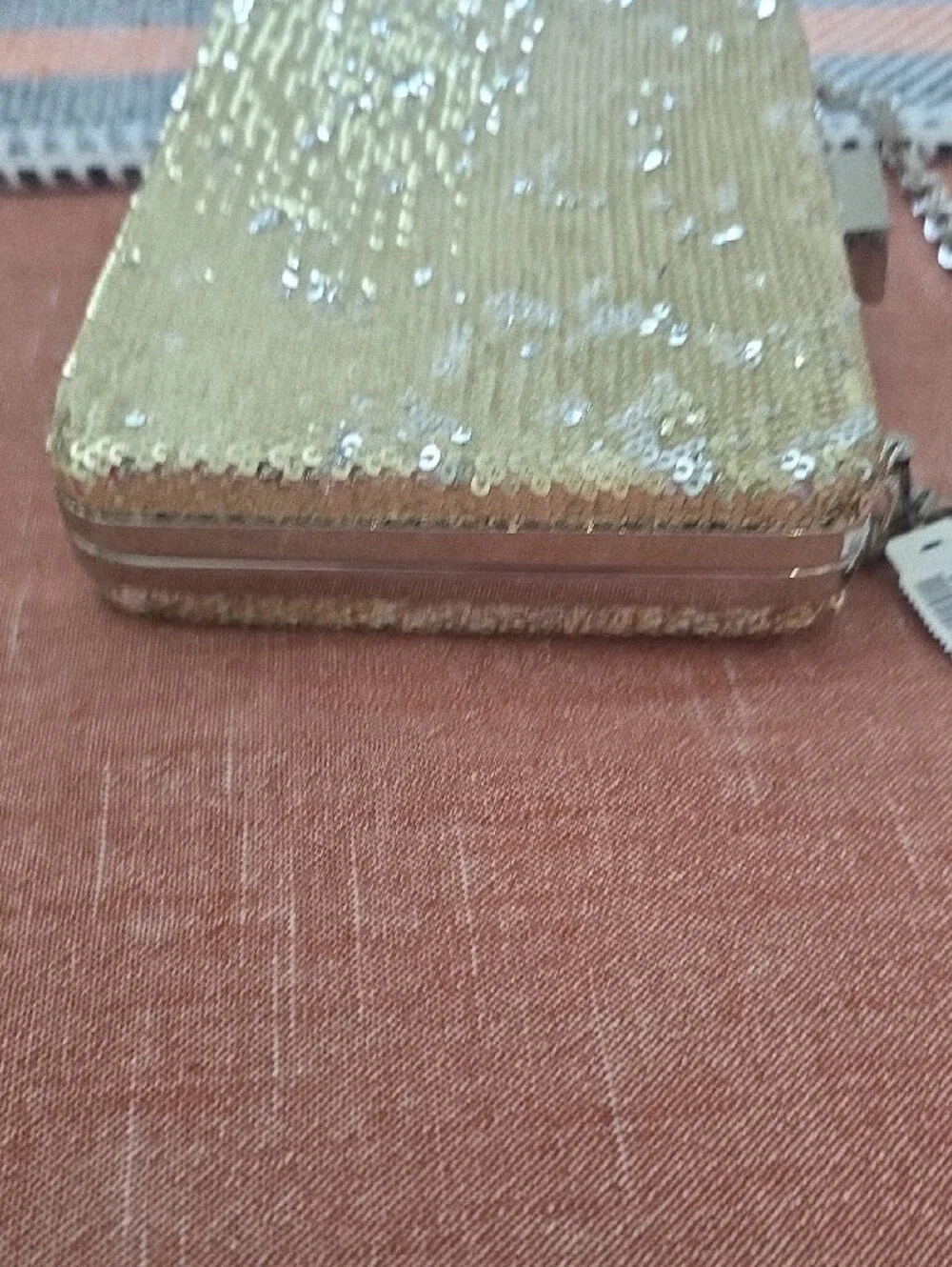 White House Black Market Gold Sequin Chain Clutch - Picture 9 of 10